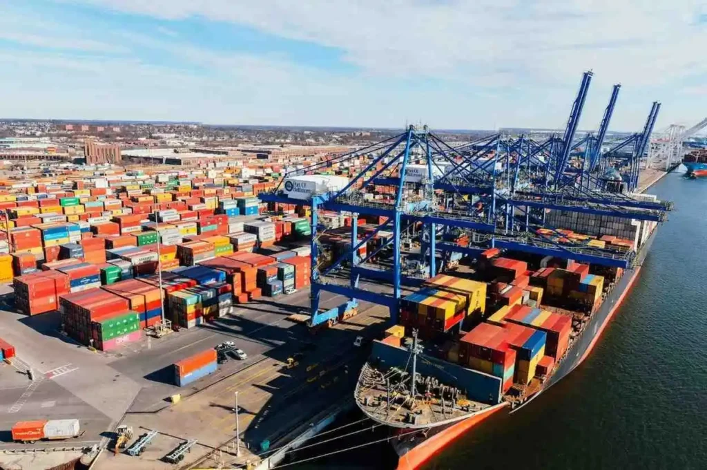What Does Canada Export To USA